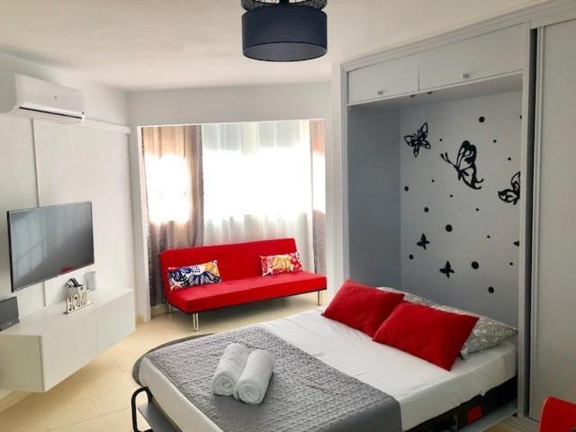 דירות Studio In The Center Of טורמולינוס מראה חיצוני תמונה
